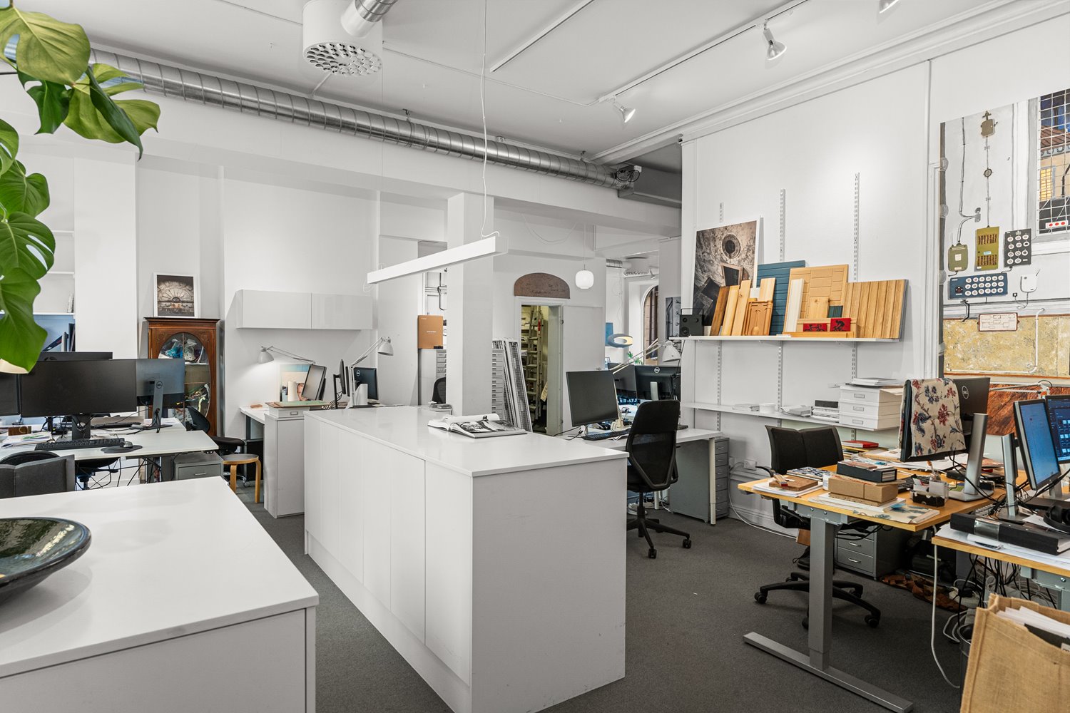 Öppen och flexibel planlösning som enkelt anpassas efter verksamhetens behov.