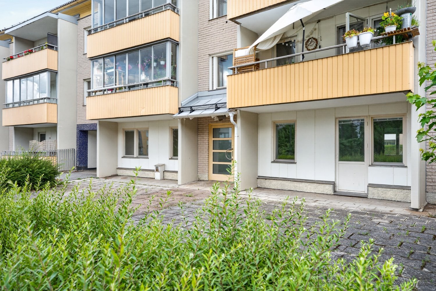 Entré till lokalen på Bergavägen 78