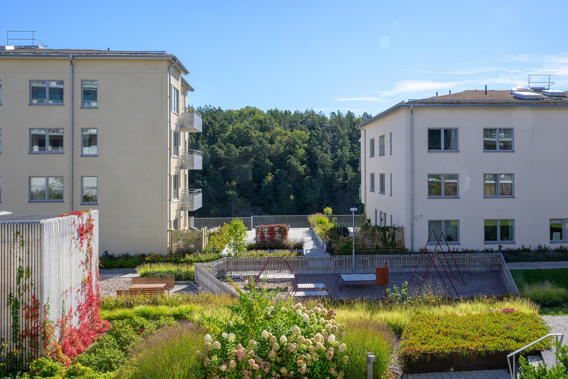 R4B-Kvarnholmsvagen114-av-John_Hellstrom-16