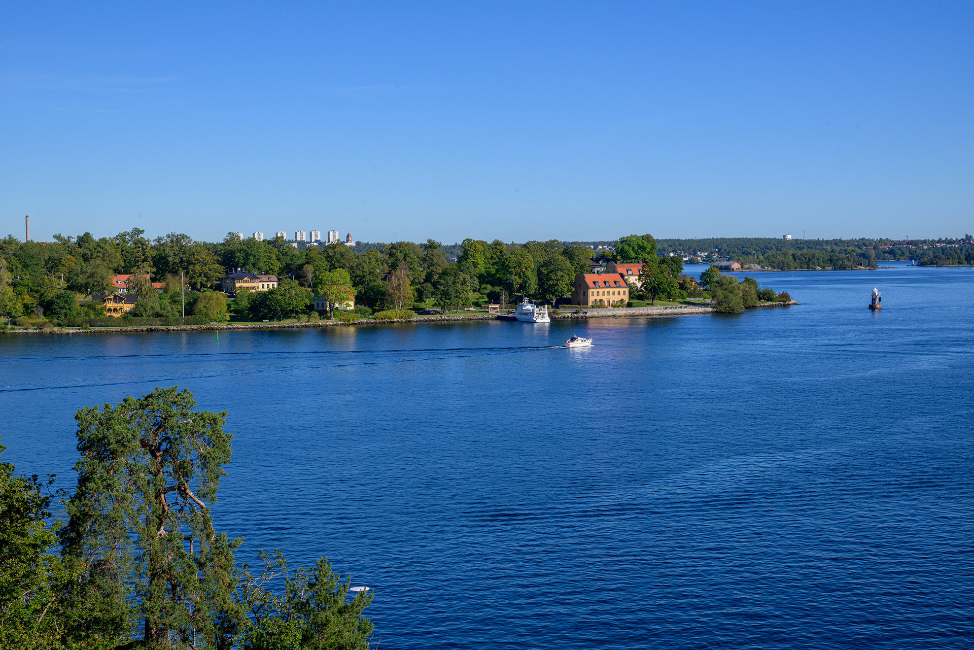 R4B-Kvarnholmsvagen114-av-John_Hellstrom-23