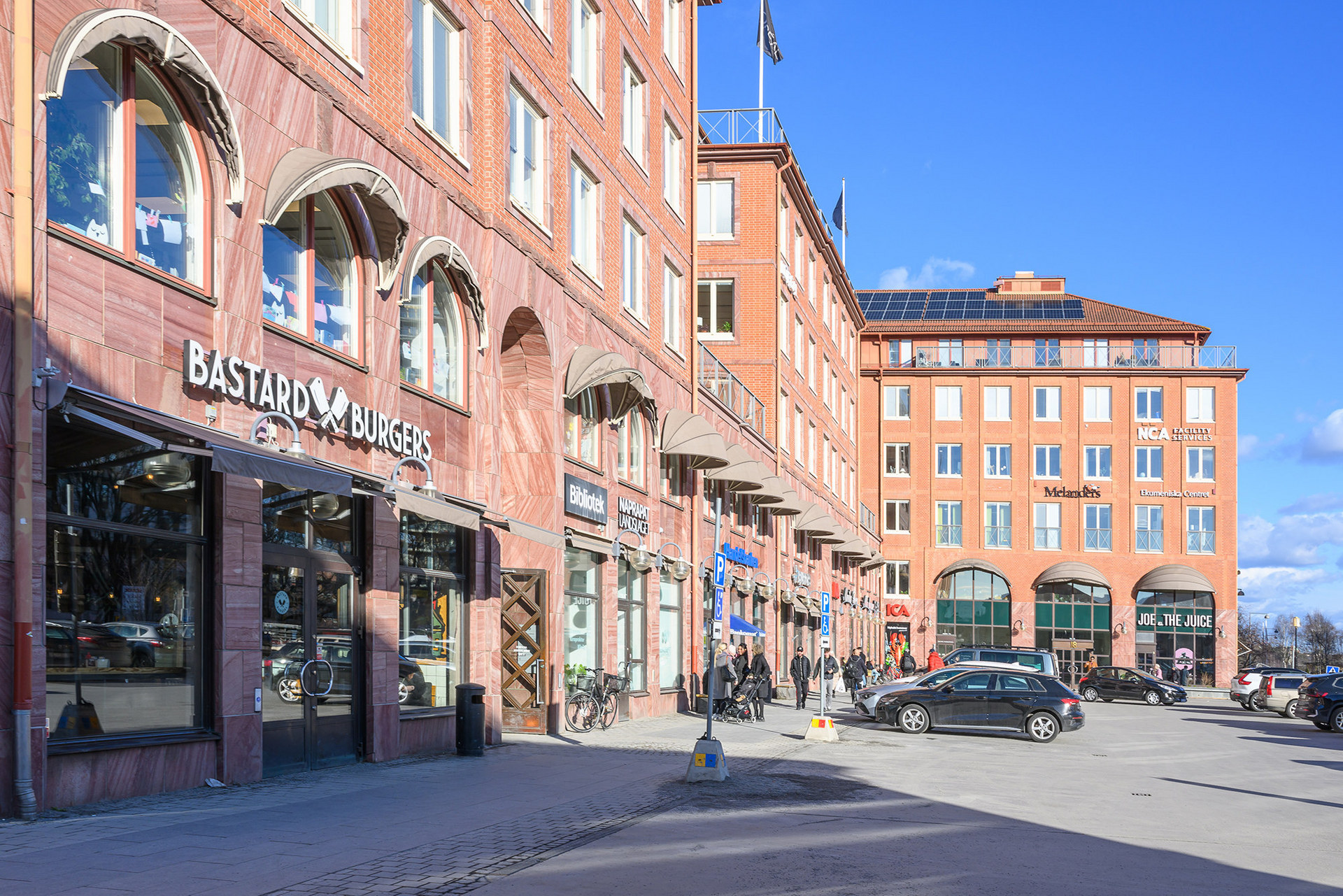 Alviks torg